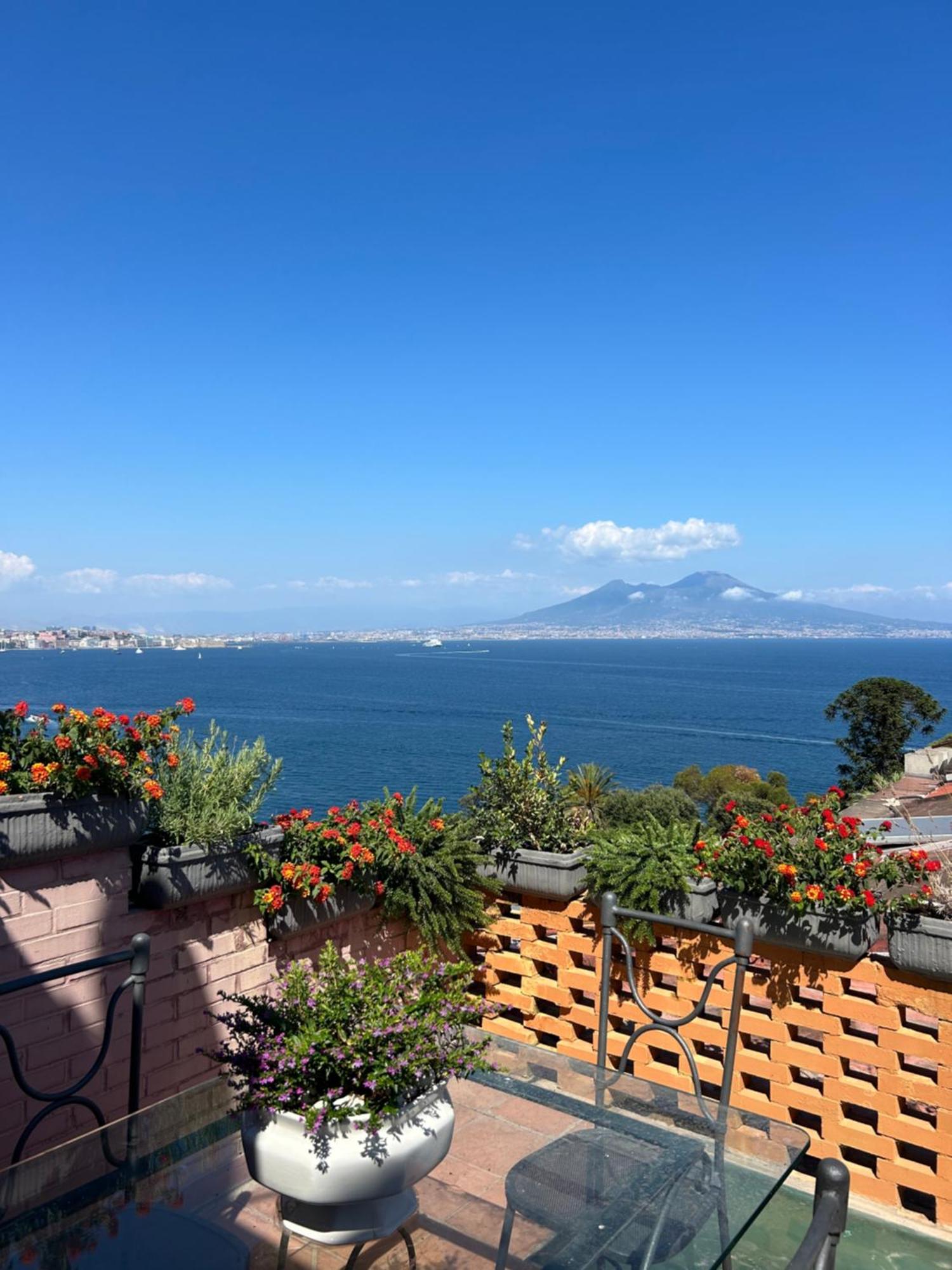 Torre Dell'Incantesimo Nápoly Kültér fotó